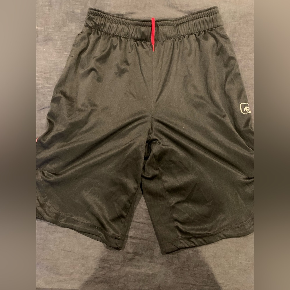 And1 Shorts | Men Small